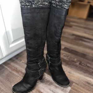 Women’s boot ; Size 8